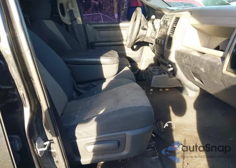 2011 Ram Ram 1500 St z USA, uszkodzony, nr VIN 1D7RV1GT0BS648255